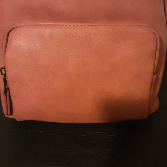 Universal Thread Women's Backpack - Picture 2 of 11